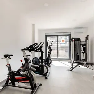 Piso Climatizado Y Parking Apartamento