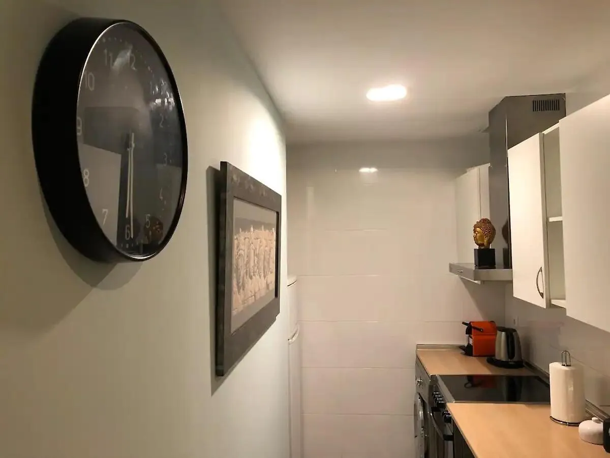 Apartamento Privado Cerca De Ifema Y Aeropuerto Madrid Apartman